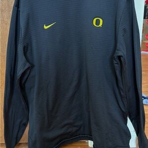 Men’s XL Oregon Long Sleeve Nike Shirt